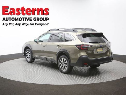 Used 2024 Subaru Outback Premium AWD/4WD image 58