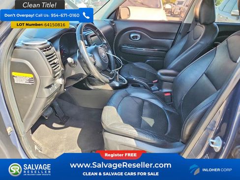 Used 2016 Kia Soul ! w/ Premium Package FWD image 9