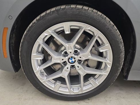New 2026 BMW 330i xDrive Sedan w/ Convenience Package AWD/4WD image 11