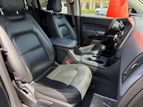 Used 2021 Chevrolet Colorado Z71 RWD image 17