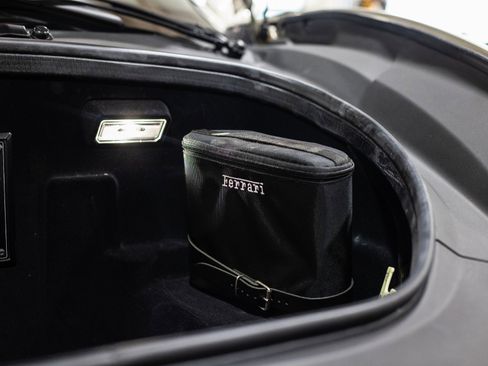 Used 2021 Ferrari F8 Tributo image 50