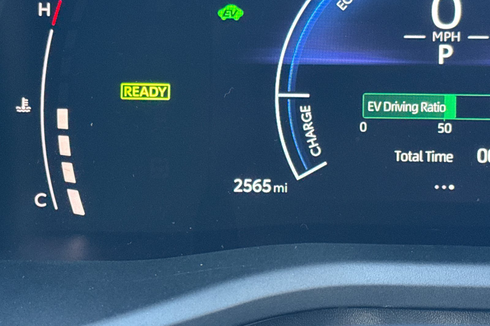 Certified 2026 Toyota Camry SE w/ Convenience Package FWD image 3