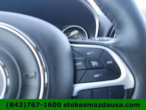 Used 2018 Jeep Compass Limited w/ Navigation Group AWD/4WD image 29