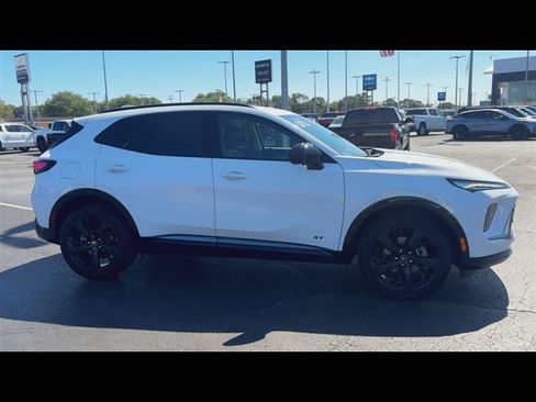 Certified 2025 Buick Envision Sport Touring AWD/4WD image 9