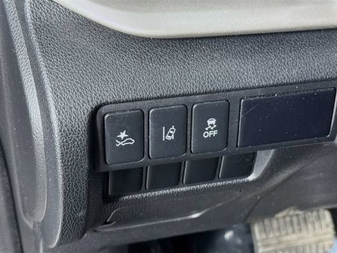 Used 2023 Mitsubishi Eclipse Cross SE AWD/4WD image 16