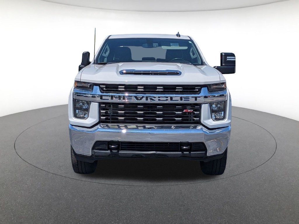 Used 2023 Chevrolet Silverado 2500 LT AWD/4WD image 2