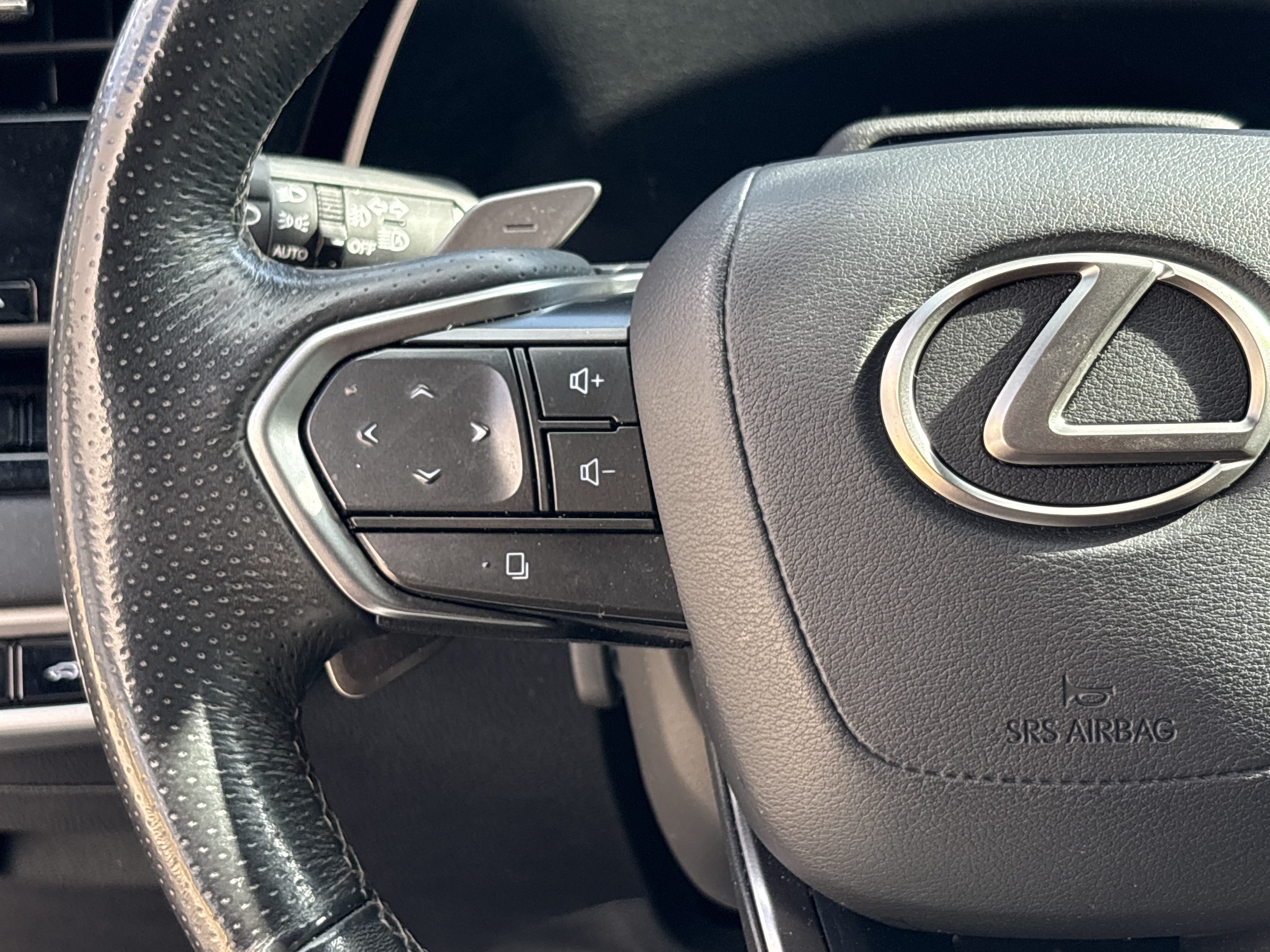 Used 2024 Lexus RX 350 F Sport w/ Convenience Package AWD/4WD image 19
