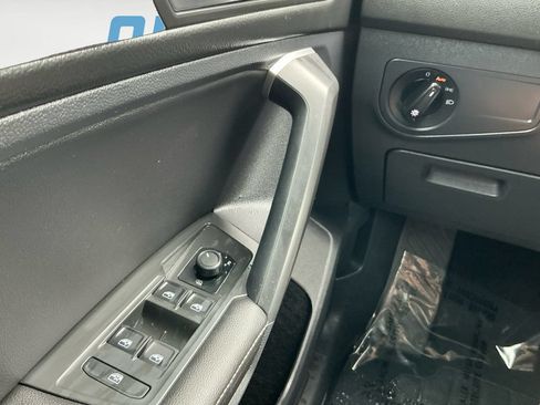 Used 2024 Volkswagen Tiguan S AWD/4WD image 19