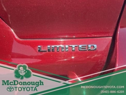 Used 2022 Jeep Grand Cherokee L Limited image 22