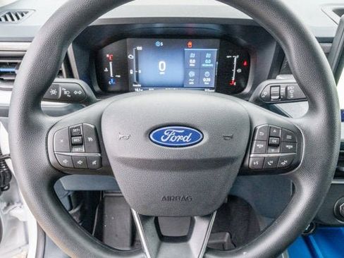 New 2025 Ford Maverick XLT image 34