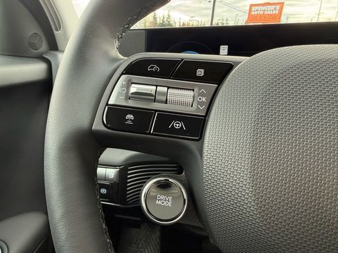 Certified 2025 Hyundai Ioniq 5 SE image 24