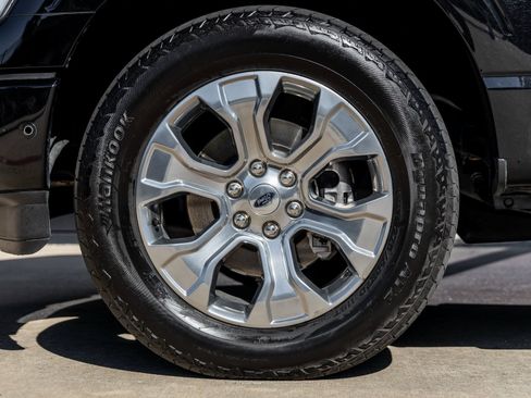 Used 2022 Ford F150 Platinum w/ Equipment Group 701A High image 11