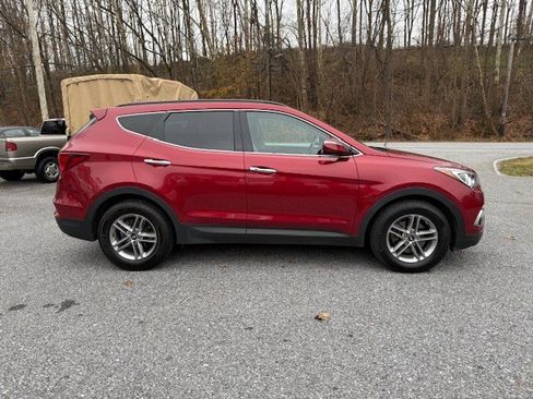 Used 2018 Hyundai Santa Fe Sport w/ 2.4L Value Package 02 image 4