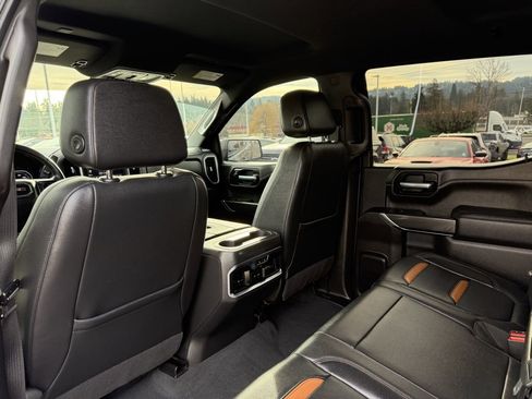 Used 2021 GMC Sierra 1500 AT4 w/ AT4 Preferred Package image 32