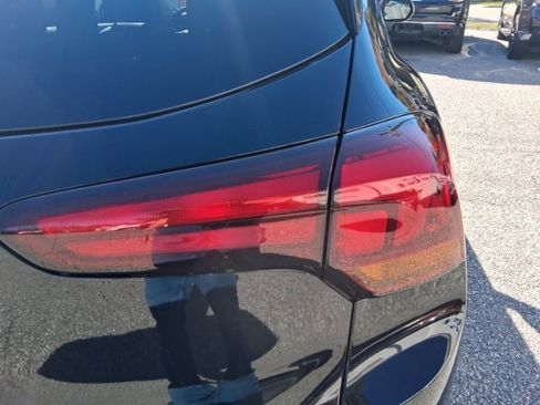 Certified 2025 Buick Encore GX Preferred image 11