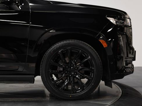 Used 2022 Cadillac Escalade Sport Platinum image 17