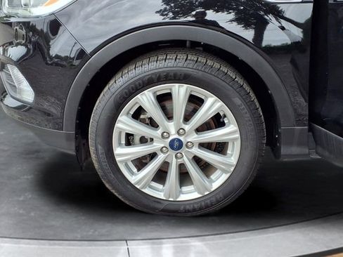 Used 2019 Ford Escape SEL AWD/4WD image 15