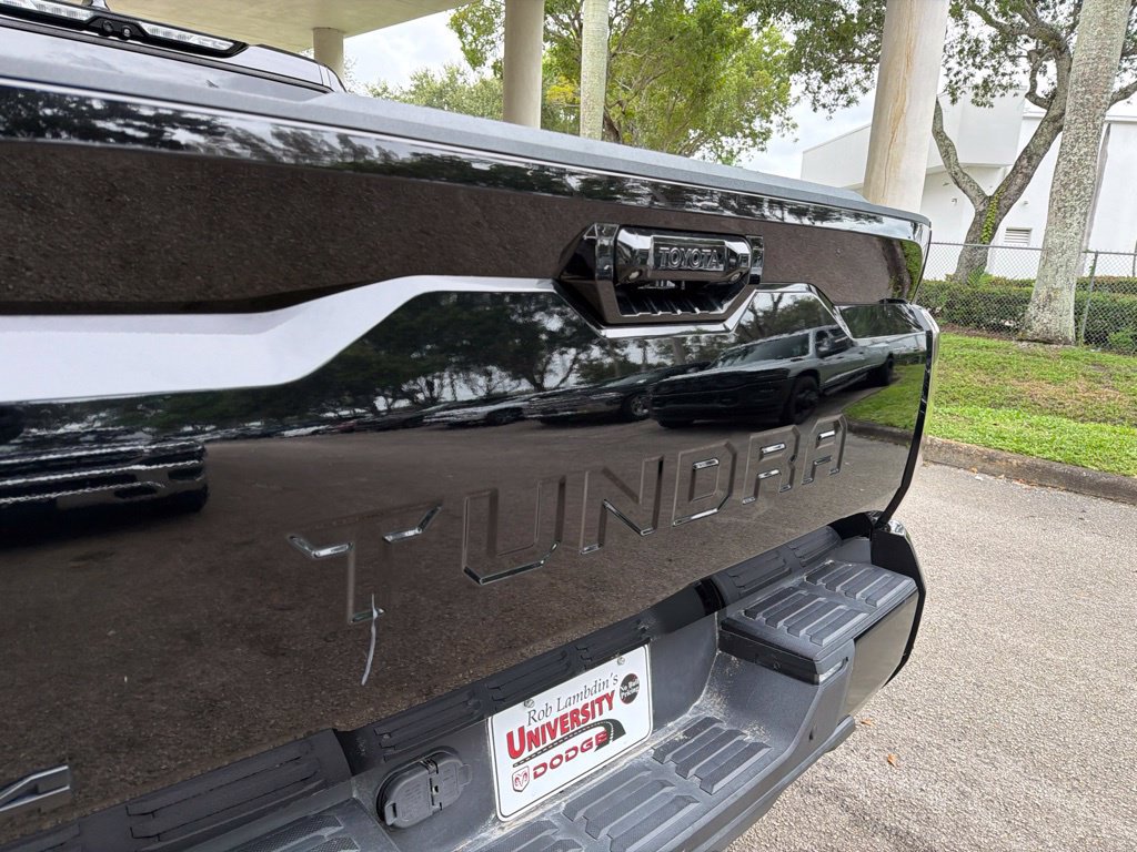 Used 2022 Toyota Tundra Platinum AWD/4WD image 19