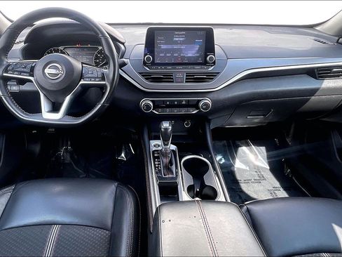 Used 2025 Nissan Altima 2.5 SR FWD image 19