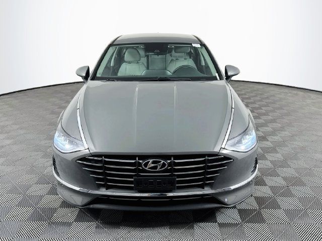 Used 2021 Hyundai Sonata SE FWD image 2