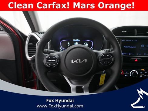 Used 2023 Kia Soul LX image 4