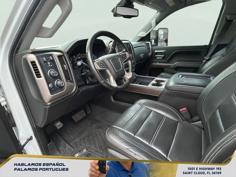 Used 2019 GMC Sierra 2500 Denali w/ Duramax Plus Package image 15