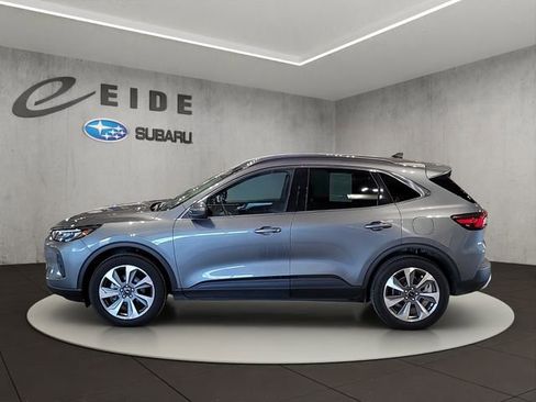 Used 2025 Ford Escape Platinum AWD/4WD image 8