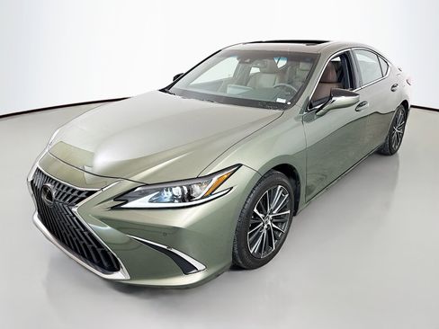 Certified 2023 Lexus ES 350 350 w/ Premium Package image 3