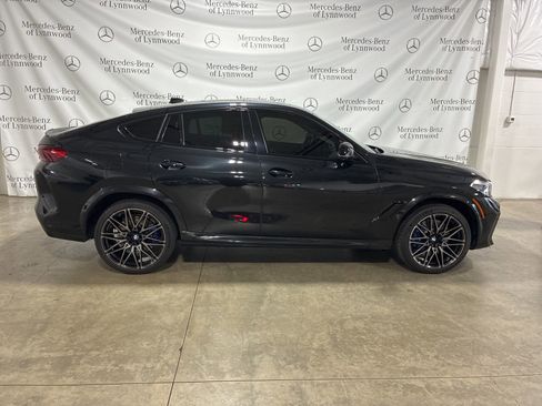 Used 2021 BMW X6 M w/ Competition Package image 3