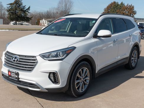 Used 2017 Hyundai Santa Fe Limited w/ Cargo Package AWD/4WD image 5
