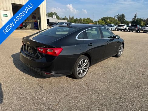 Used 2025 Chevrolet Malibu LT FWD image 5