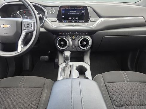 Used 2020 Chevrolet Blazer LT FWD image 24