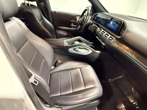 Used 2020 Mercedes-Benz GLE 450 4MATIC w/ Premium Package image 49