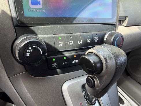 Used 2010 Honda CR-V LX image 24