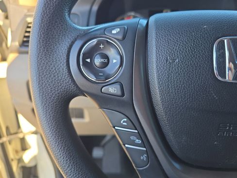 Used 2016 Honda Pilot EX image 21