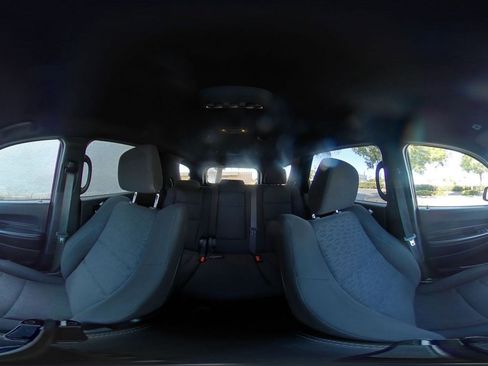 Used 2024 Dodge Durango SXT image 42