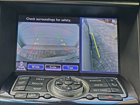 Used 2011 INFINITI FX50 AWD w/ Sport Pkg image 15