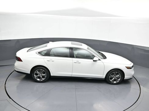 Certified 2024 Honda Accord EX-L image 36
