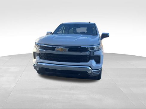 Used 2025 Chevrolet Silverado 1500 LT image 5