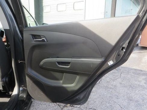 Used 2016 Chevrolet Sonic LT image 28