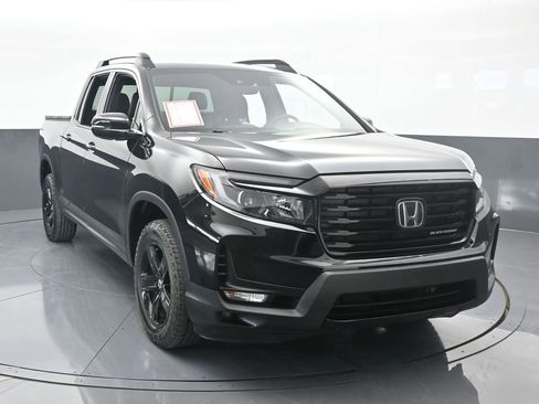 Used 2023 Honda Ridgeline Black Edition image 9