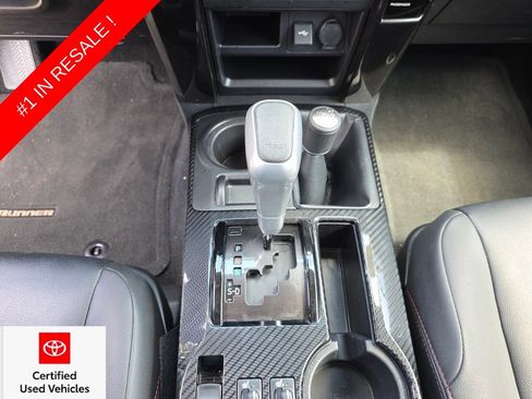 Certified 2024 Toyota 4Runner TRD Off-Road Premium w/ Moonroof Package AWD/4WD image 28