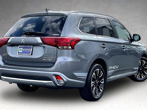 Used 2018 Mitsubishi Outlander GT image 6