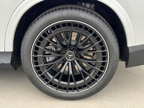 Used 2024 Mercedes-Benz GLC 43 AMG 4MATIC image 16