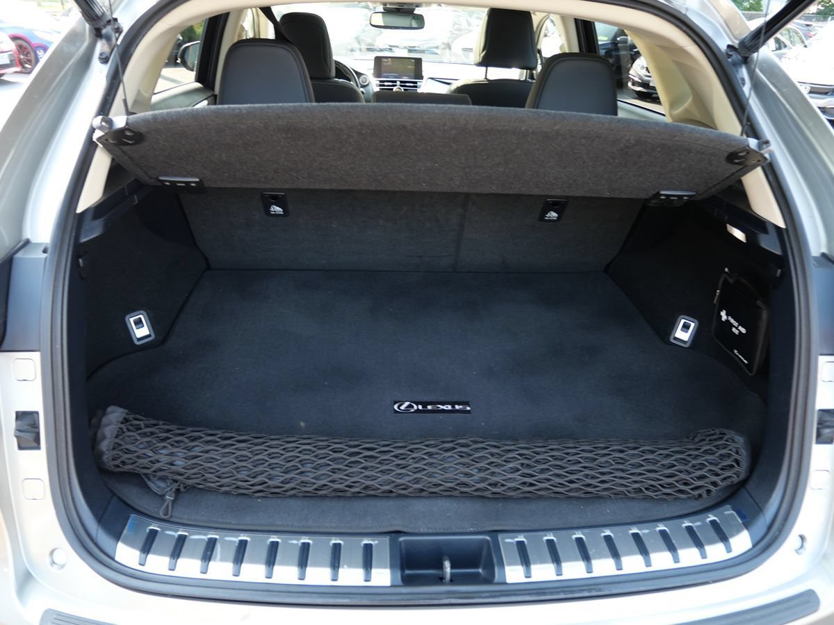 Used 2018 Lexus NX 300 FWD w/ Comfort Package image 22