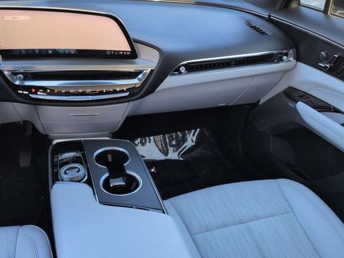 Certified 2024 Cadillac Lyriq Luxury RWD image 16