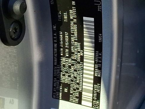 Certified 2024 Toyota Corolla Cross L image 29