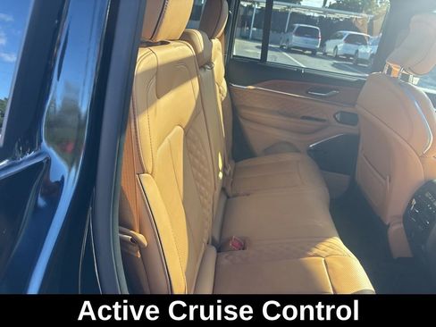 Used 2024 Jeep Grand Cherokee Summit image 31