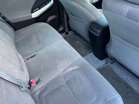 Used 2012 Toyota Prius Three image 18