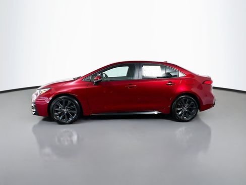 Used 2024 Toyota Corolla SE FWD image 9